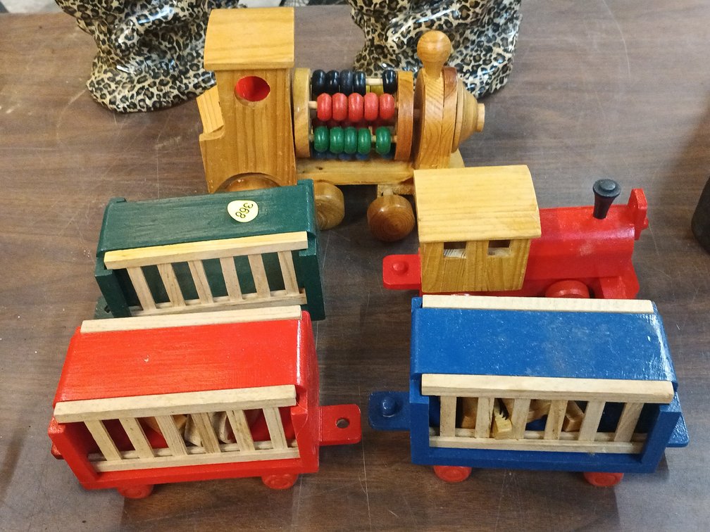 TOY TRAINS