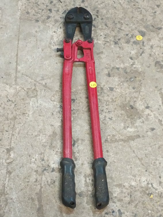 24" BOLT CUTTERS