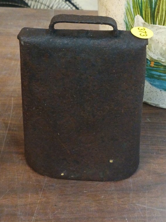 VINTAGE COWBELL