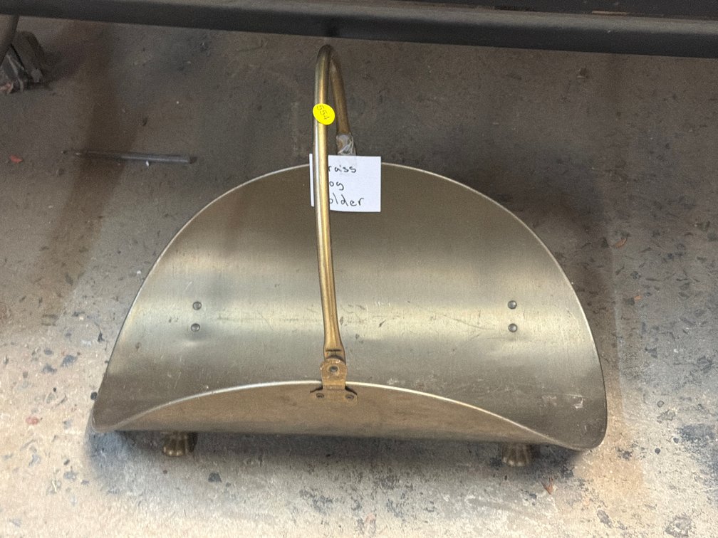 LOG HOLDER