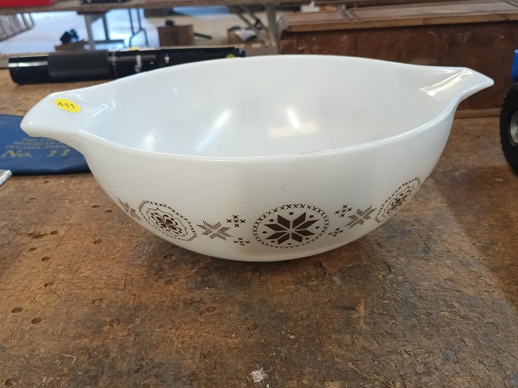 LARGE PYREX BOWL