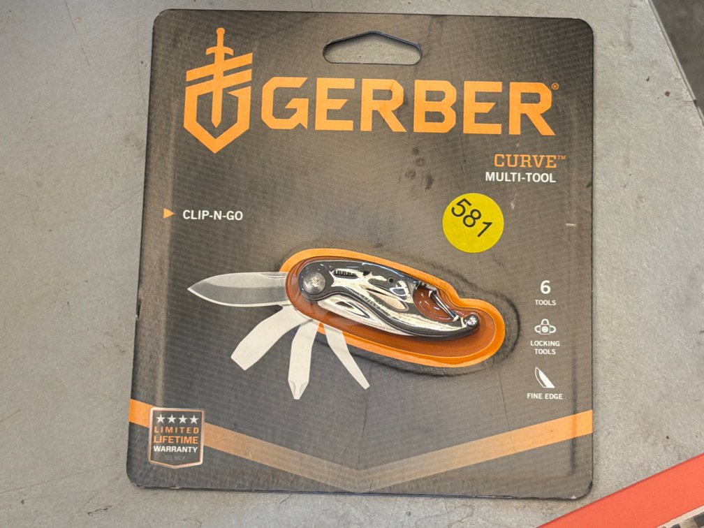 SMALL GERBER MULTI TOOL