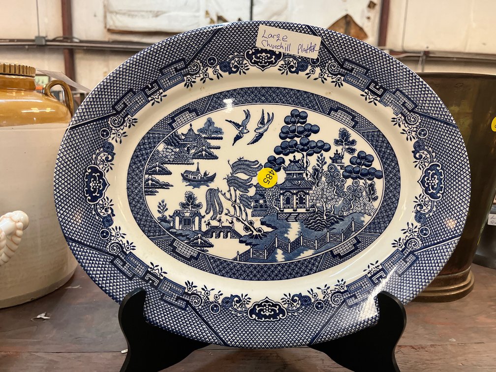 OVAL CHURCHILL BLUE WILLOW PLATTER