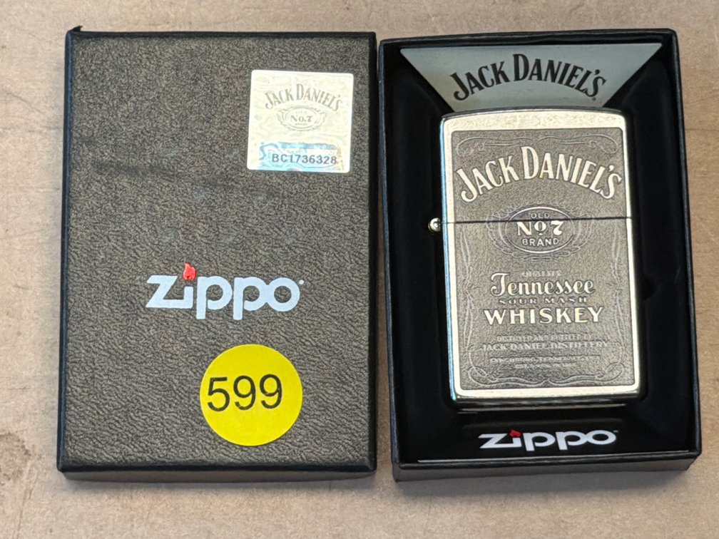 ZIPPO LIGHTER