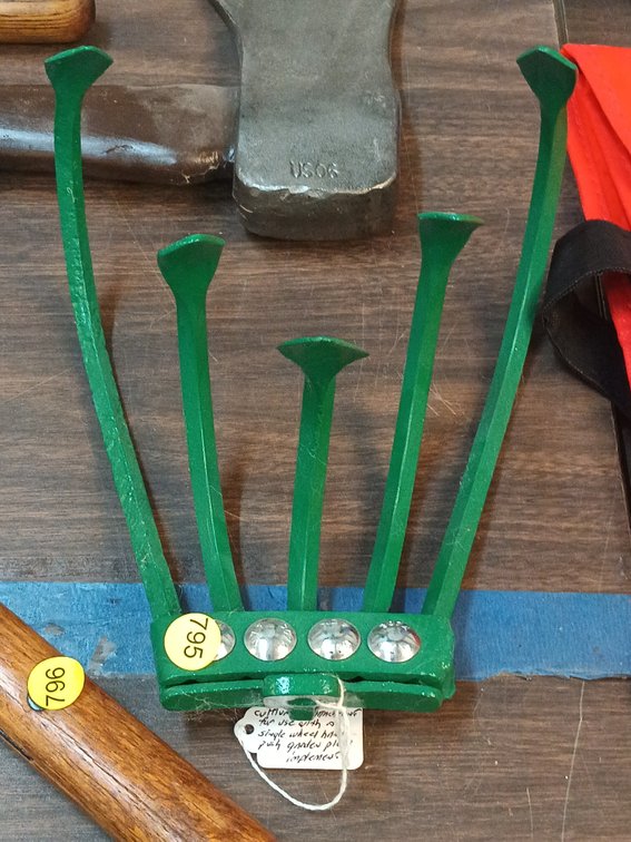 VINTAGE 5 TINE CULTIVATOR ATTACHMENT