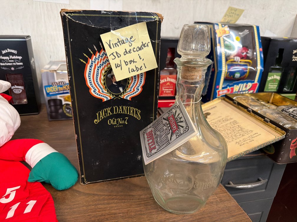 VINTAGE JACK DANIEL’S DECANTER W/ BOX & LABEL