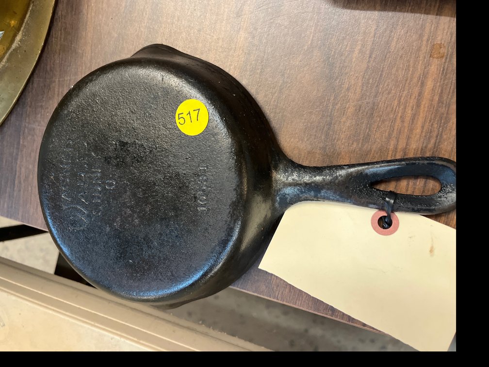 #3 WAGNER WARE SKILLET