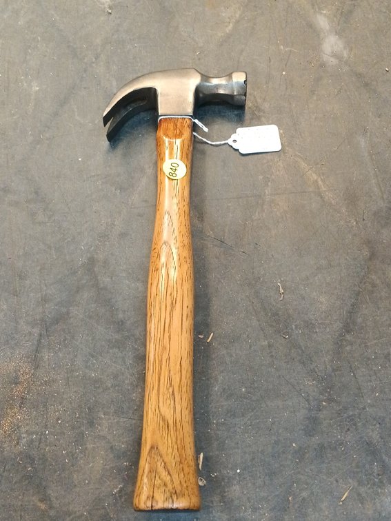 VINTAGE DELUXE BRAND HAMMER