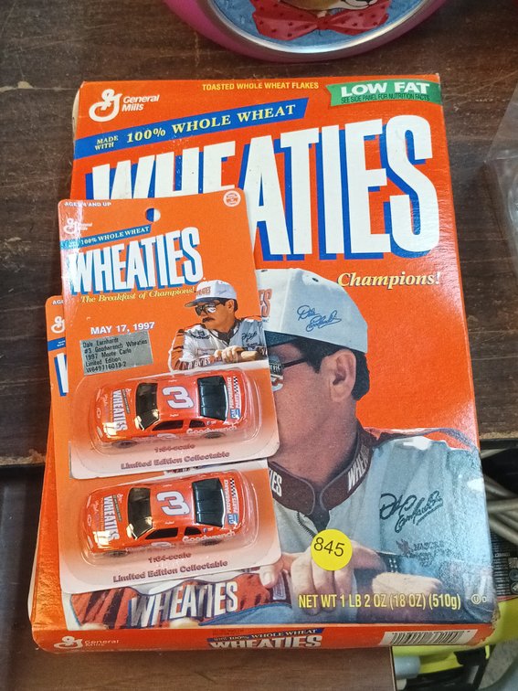 VINTAGE DALE EARNHARDT WHEATIES LOT