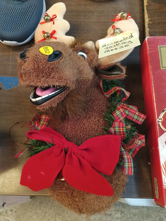 ANIMATED TALKING MOOSE
