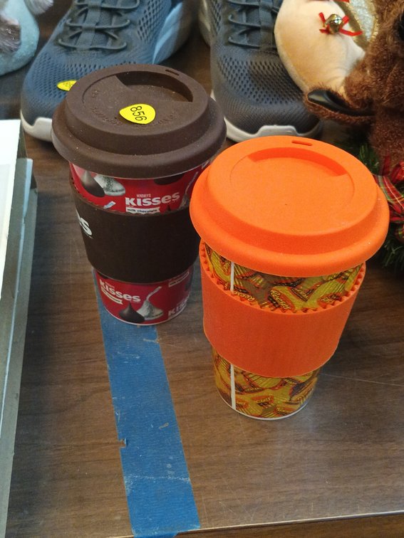 (2) CERAMIC MUGS WITH LIDS