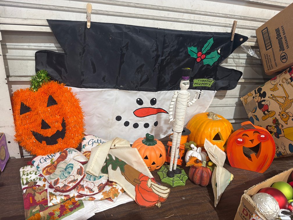 SNOWMAN FLAG AND FALL DECOR