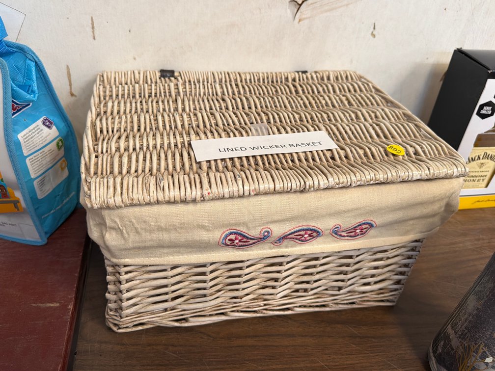 LINED WICKER BASKET
