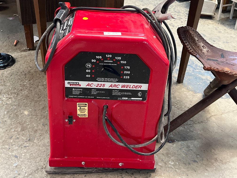 LINCOLN ELECTRIC ARC WELDER