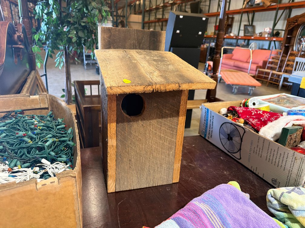 BARNWOOD BIRDHOUSE