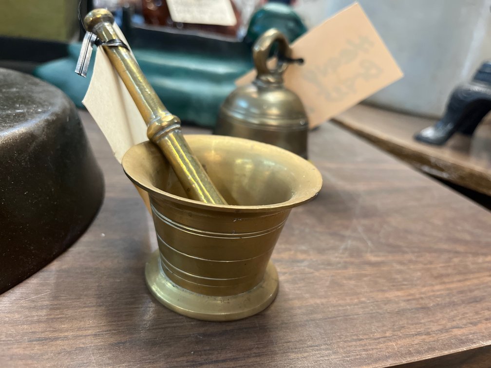 BRASS MORTAR AND PESTLE