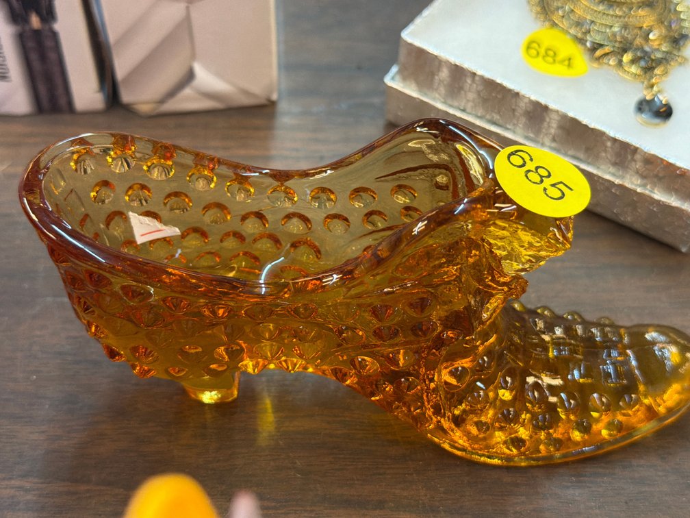 AMBER GLASS SHOE