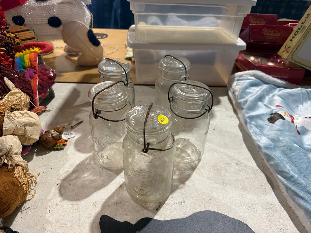 5 VINTAGE QUART JARS