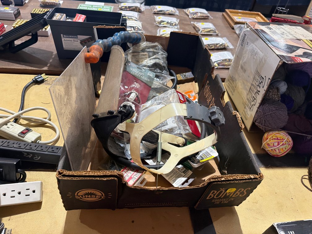 LOT OF VARIOUS ITEMS