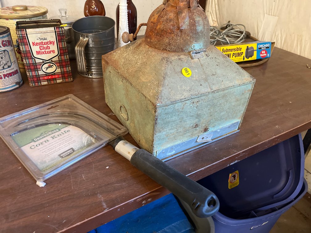 HOOSIER CABINET FLOUR BIN AND CORN KNIFE?