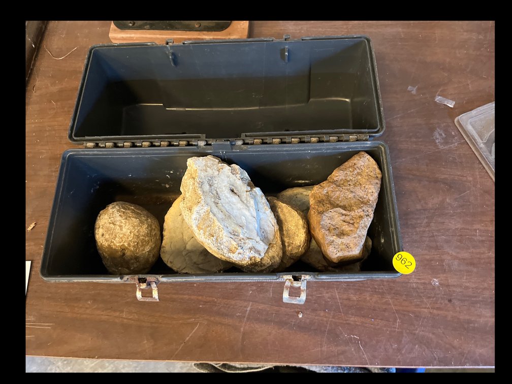 CHERT STONES