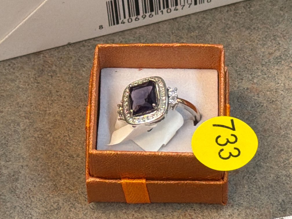 RING SIZE 10