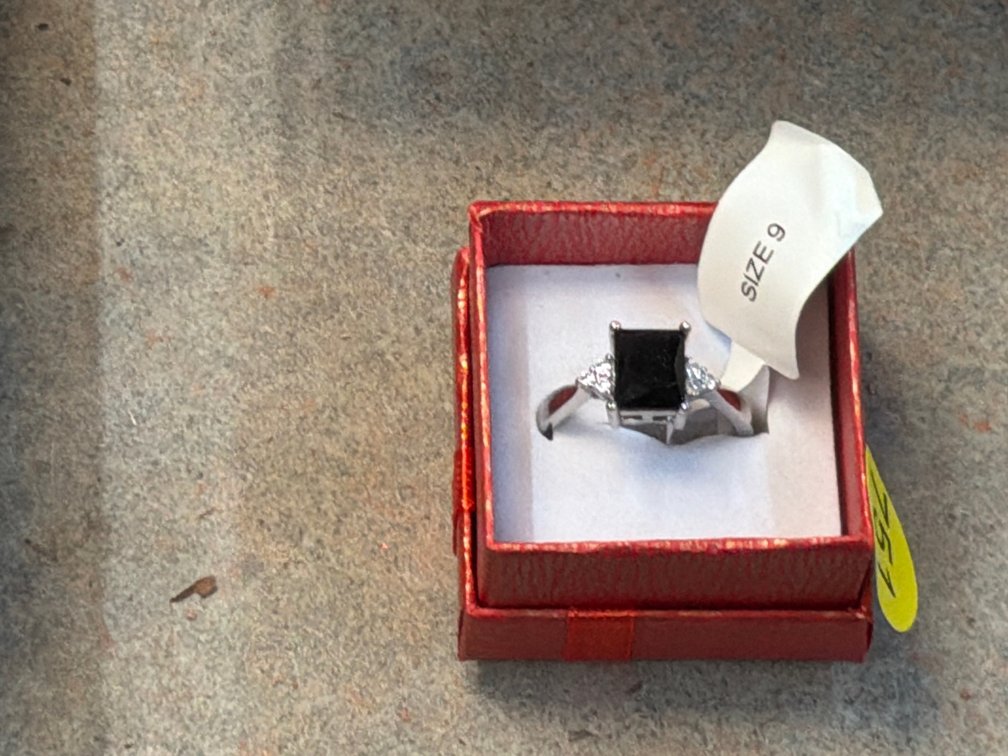RING SIZE 9
