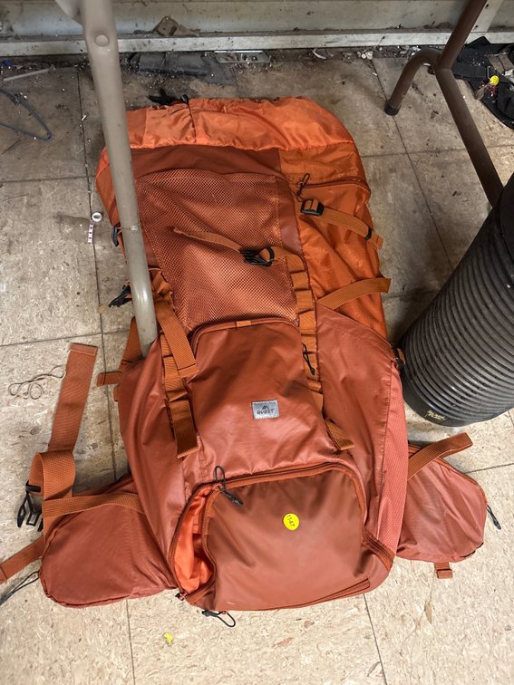 QUEST INTERNAL FRAME PACK