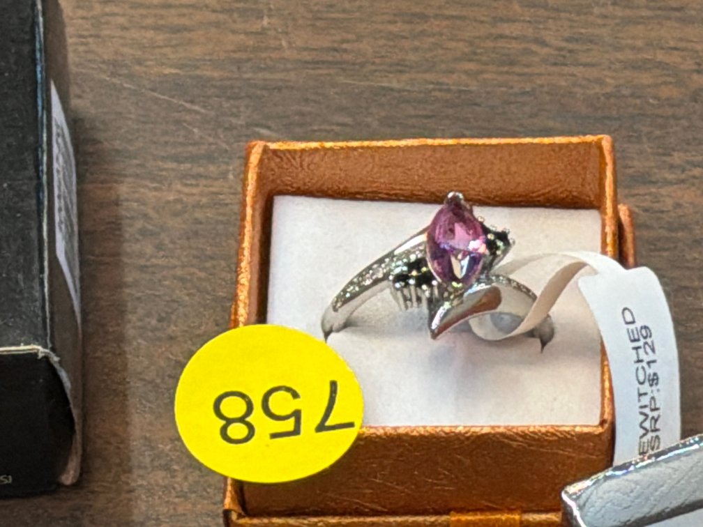 RING SIZE 11