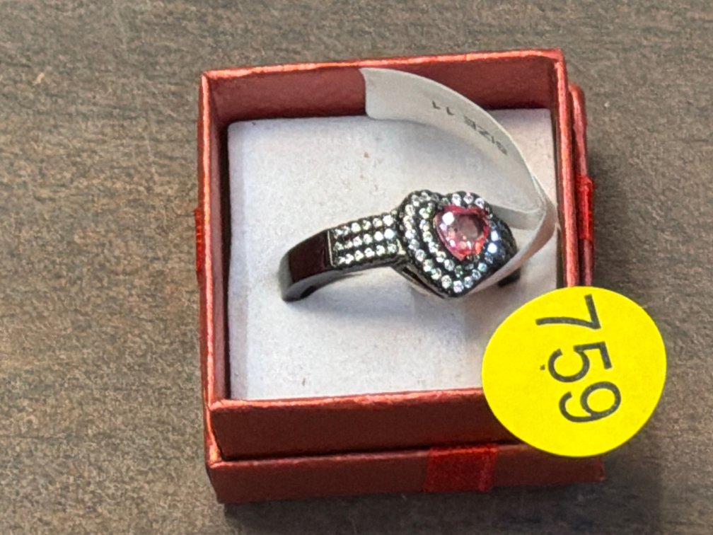 RING SIZE 11