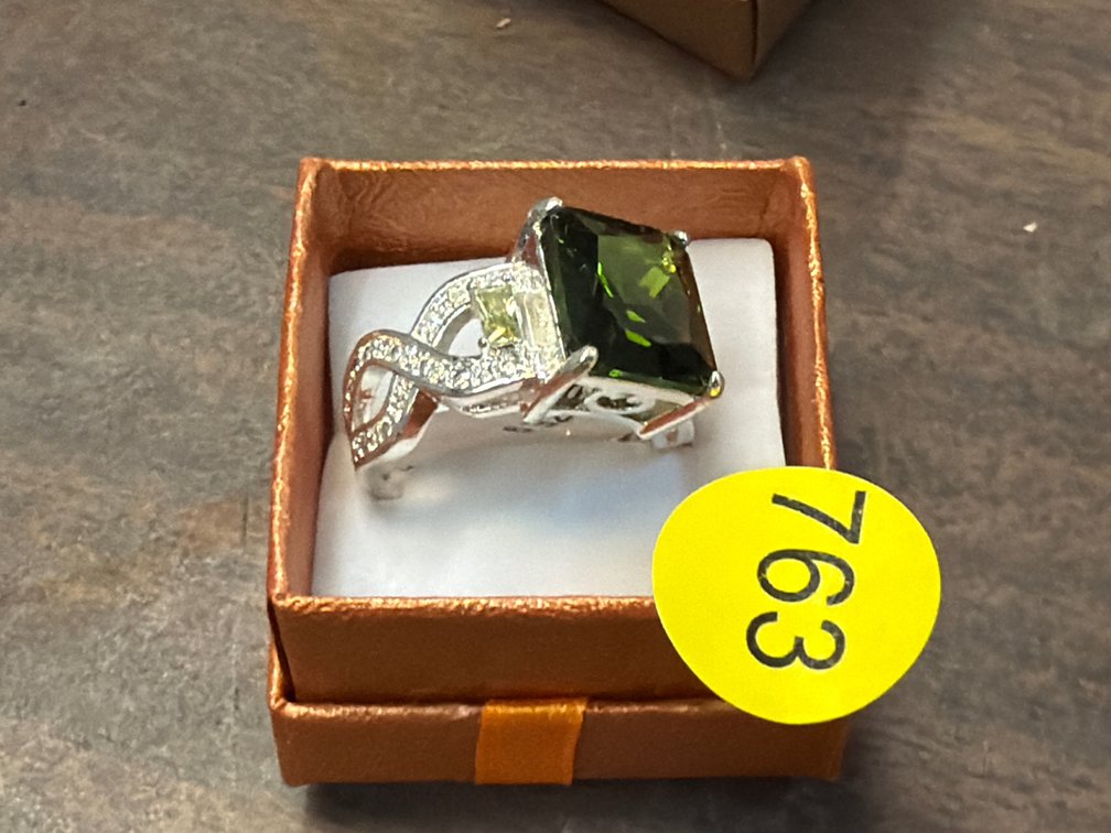 RING SIZE 9