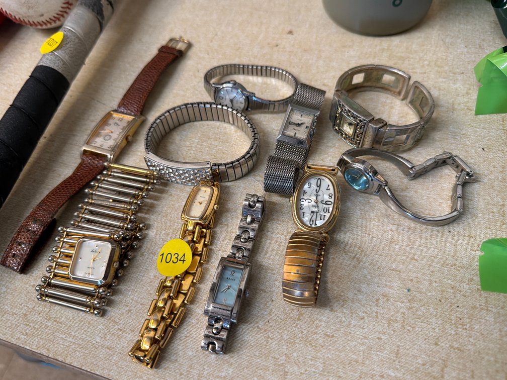 VARIOUS WATCHES
