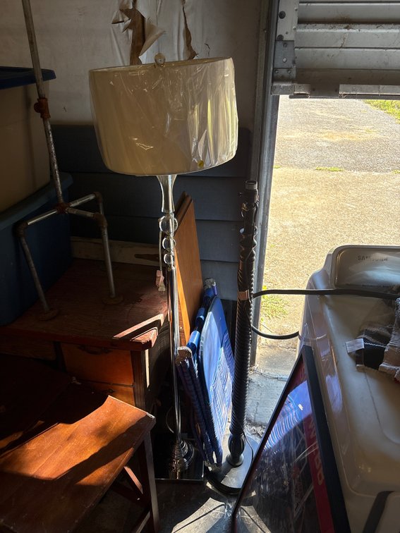FLOOR LAMP & FLOOR LAMP STAND