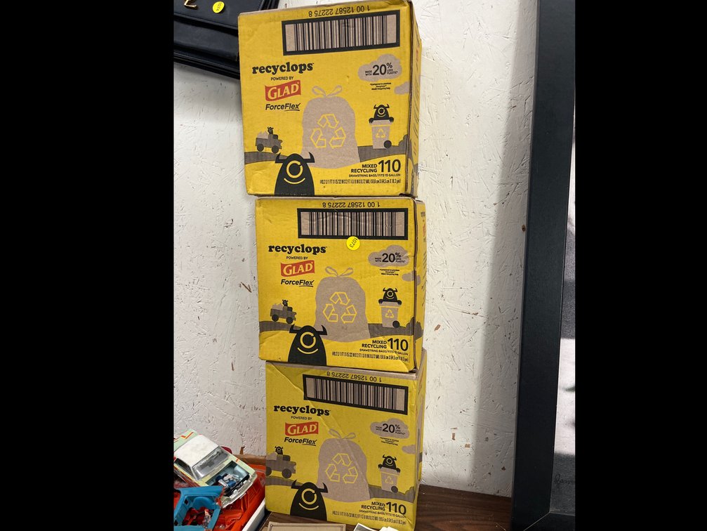 GLAD RECYCLING BAGS