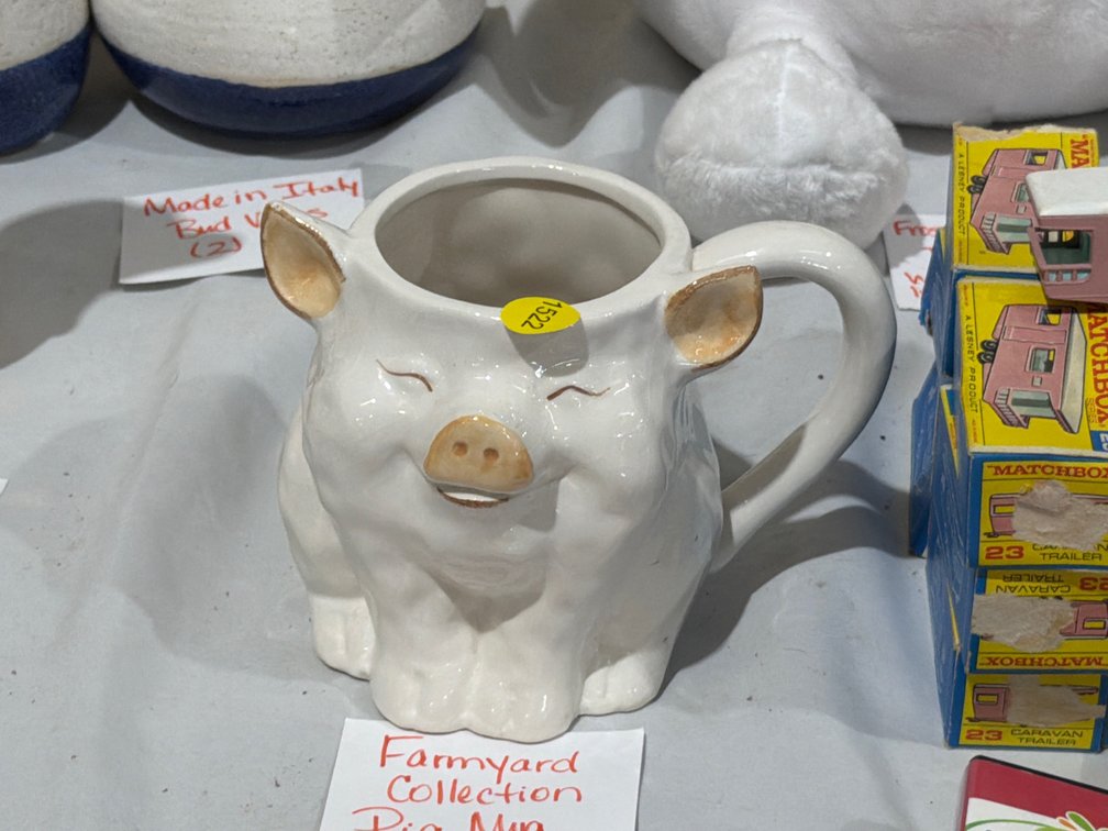 FARMYARD  COLLECTION PIG MUG