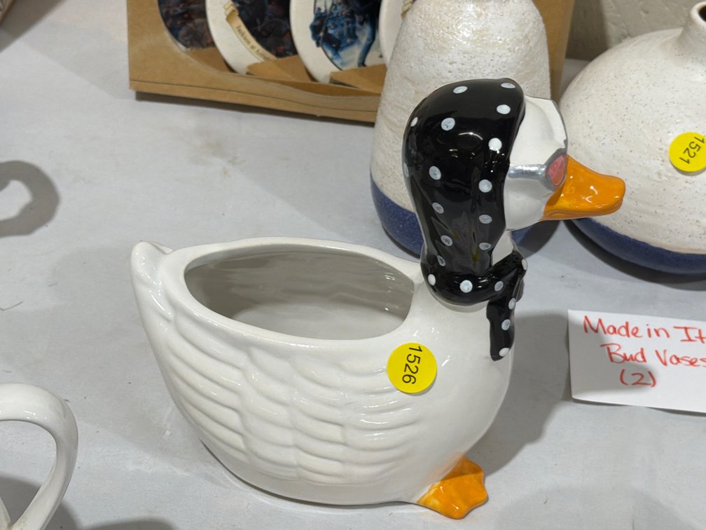 URBAN OUTFITTERS DUCK PLANTER