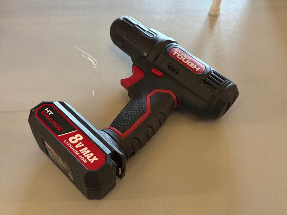 HYPER TOUGH 8V DRILL