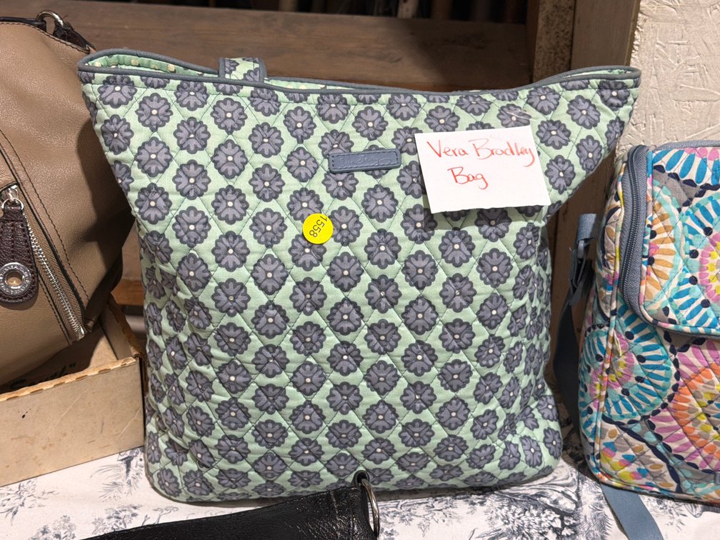 VERA BRADLEY BAG