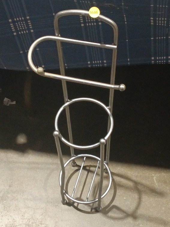 TOILET PAPER HOLDER
