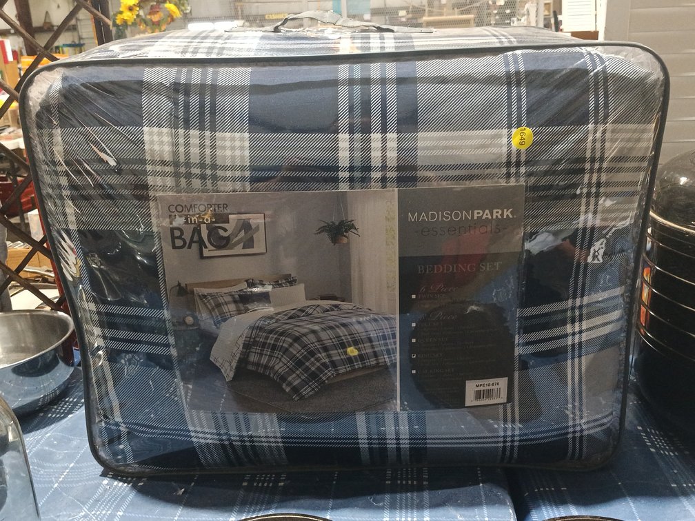MADISON PARK BEDDING IN A BAG