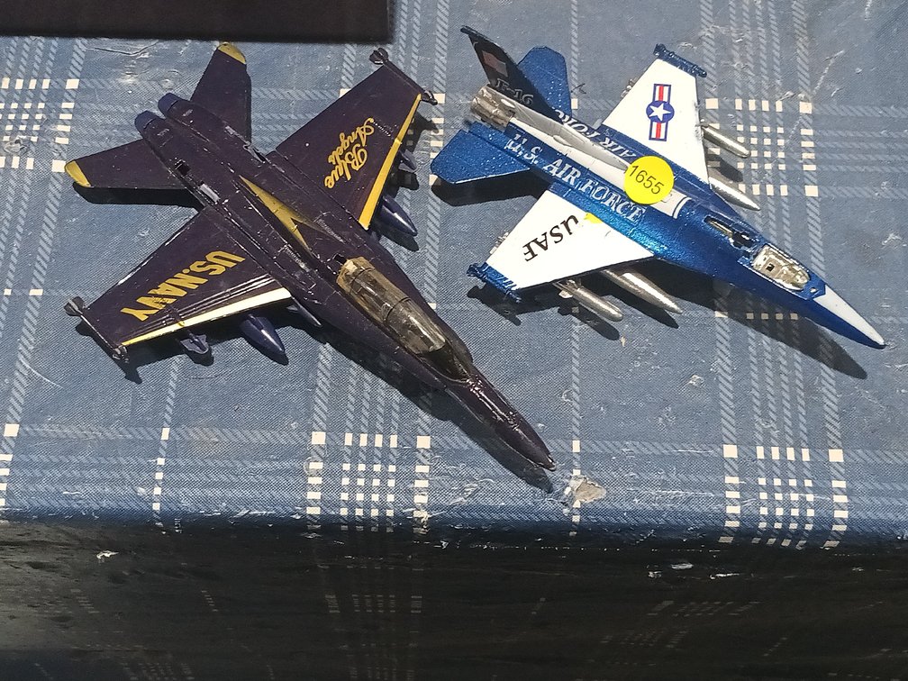 (2) MODEL PLANES