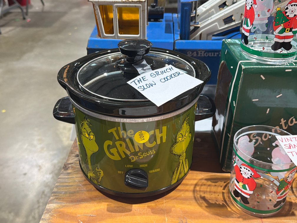 THE GRINCH SLOW COOKER