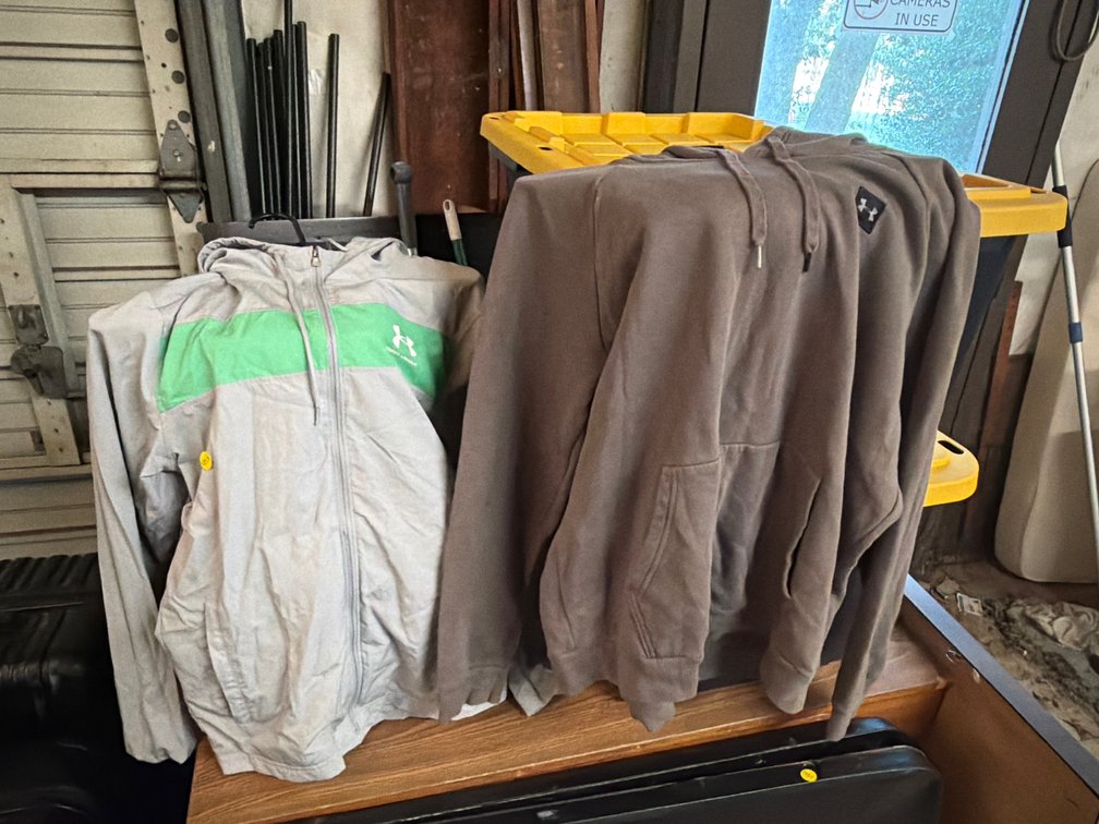UNDER ARMOR RAIN JACKET & HOODIE
