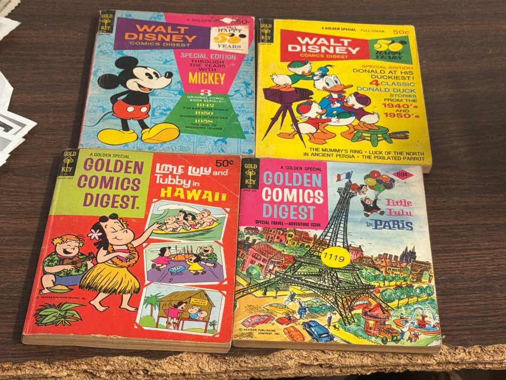 LOT OF VINTAGE COMICS