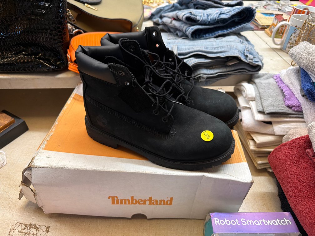 TIMBERLAND BOOTS