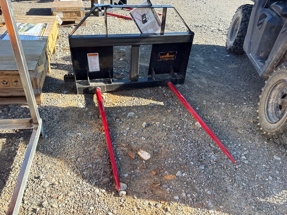 SKID STEER DOUBLE PRONG HAY SPEAR