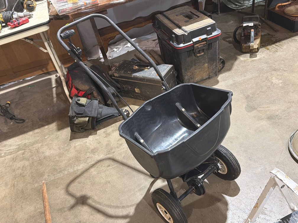 SEED SPREADER