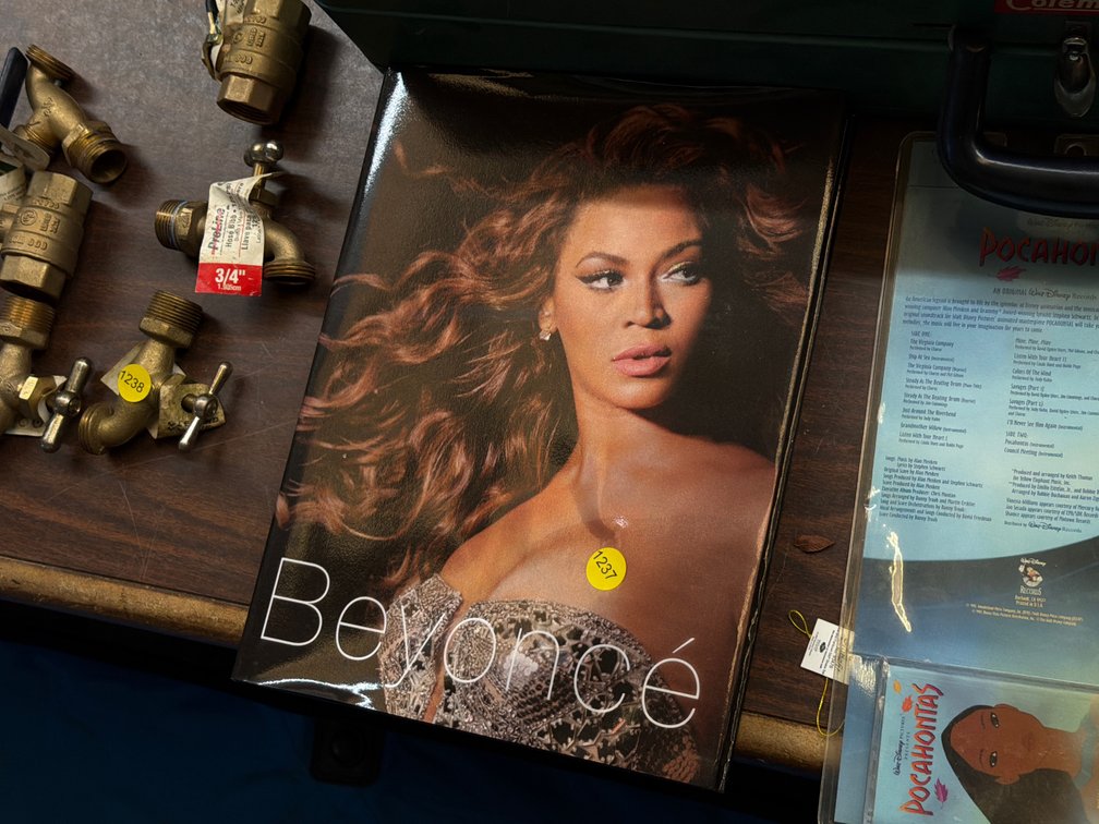 BEYONCE BOOK