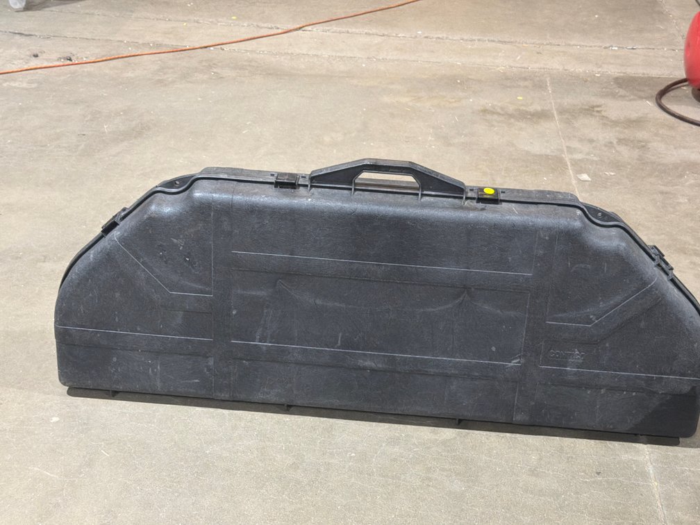 BOW CASE