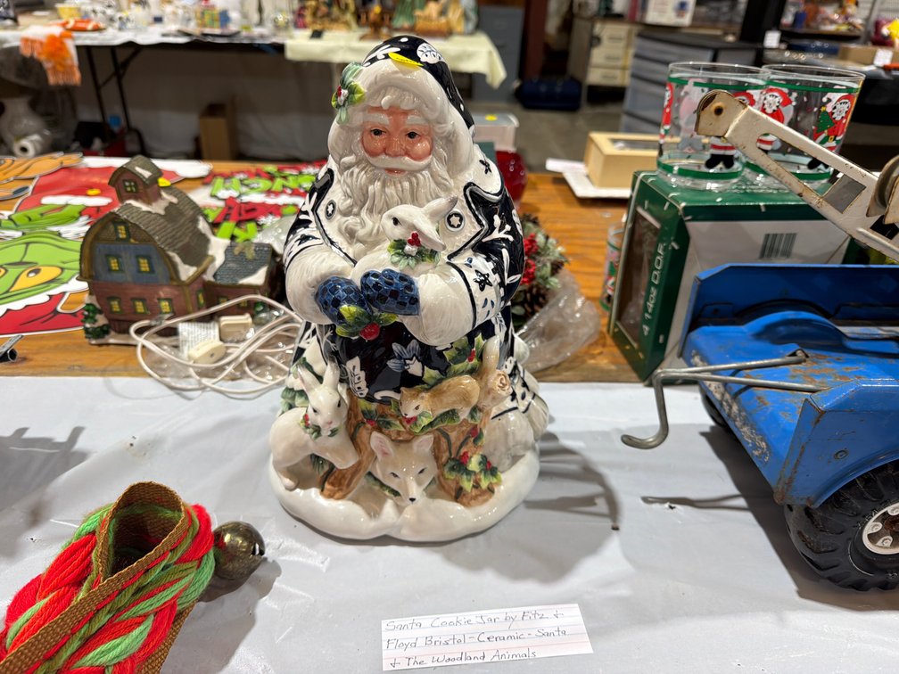 FITZ AND FLOYD CERAMIC SANTA COOKIE JAR